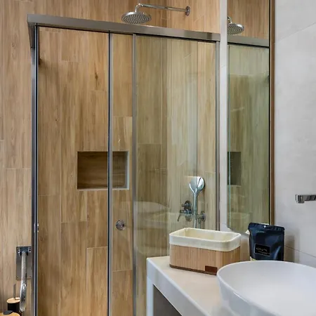 Amazing Naxos | 2 Bedrooms | Nami | Breathtaking Sea Views And Outdoor Hot Tub | Chora Naxos 别墅